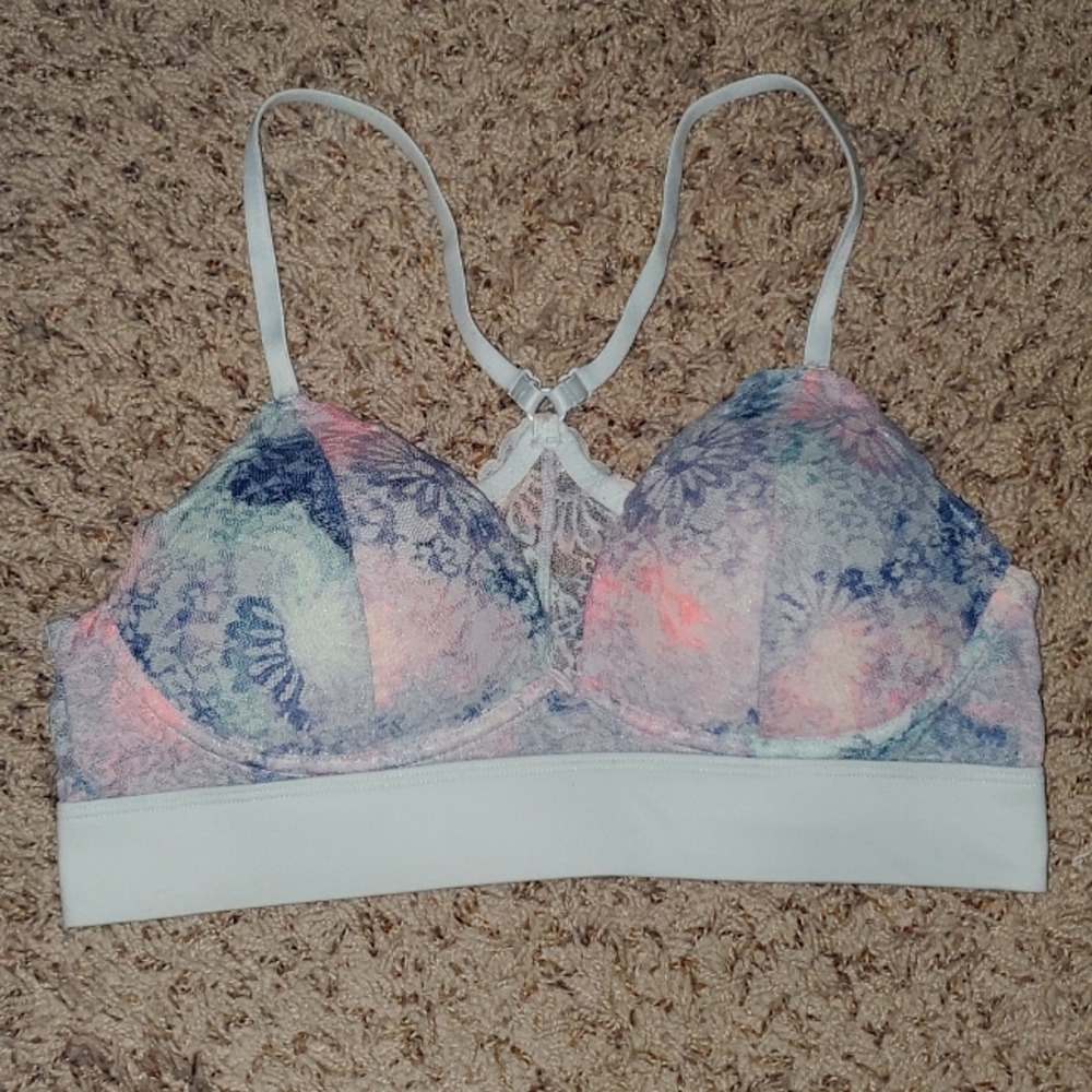 Like NEW Victoria's Secret PINK Pastel Lace Soft Cup Bralette Sz M
